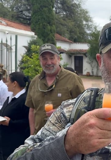 Dead Meat S07:E08 - South American Finale