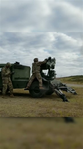 105mm Hawkeye Goes INSANE – Rapid Fire Power! #shorts #military