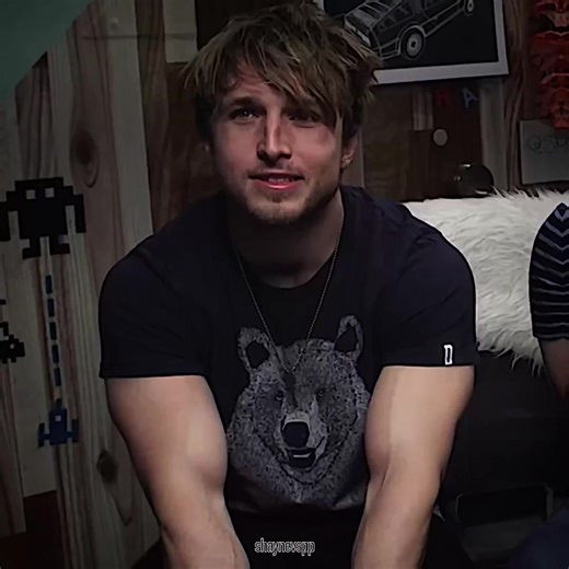 im not great at faster paced edits but i LOVE this audio so i had to do it #smosh #smoshedit #shaynetopp #shayne #fyp @SMOSH @Shayne Topp