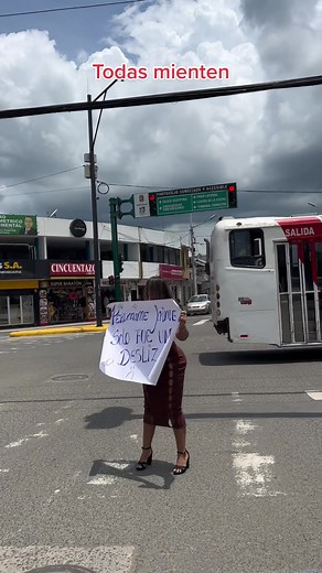 Behind the Scenes with Alejandra Quiroz, Stefy Quiroz, and Angelica Cevallos