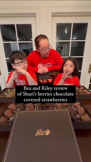 Shari's Berries chocolate-covered strawberry review just in time for Valentine’s Day! ❤️🍓 Plus, dark chocolate is good for your brain… so technically, this is self-care. 😉🍫 Shari's Berries #ValentinesDay #SweetAndSmart #reviewsbybea #reviewsbyriley | Dr. Betsy Grunch - Ladyspinedoc