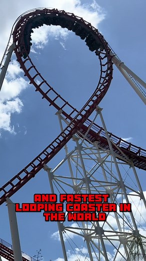 Viper opened as the fastest and tallest looping coaster in the world and X2 opened as the first 4-D coaster ever built. Have you had a chance to ride these two historic roller coasters before?? #rollercoaster #sixflagsmagicmountain #california #amusementpark