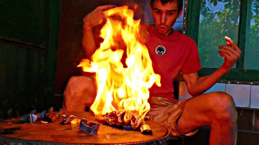 Smartphone Battery Explosion Test Inside Three Different Phone Batteries