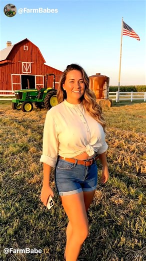 228K views · 824 reactions | Quick hi before hauling hay! Follow to see what we’re up to today #FarmLife #CountryGirl #MorningVibes | Farm Girls Stories | Facebook