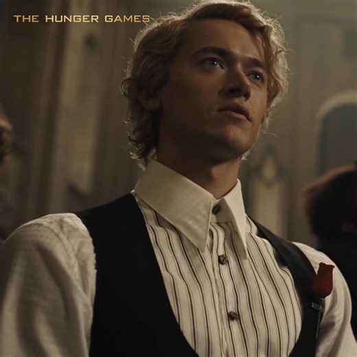 9.9K views · 474 reactions | ️ or ? Check out the official #TheHungerGames: Ballad of Songbirds & Snakes Snapchat lens now: https://bit.ly/hungergameslens | The Hunger Games | Facebook