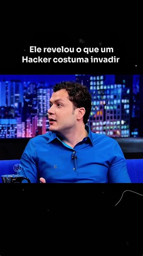 O que um hacker costuma invadir na internet