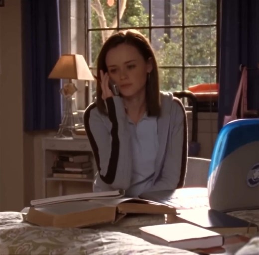 Rory & Dean - 120 🎥: Gilmore Girls #gilmoregirls #rorygilmore #deanforester #roryanddean