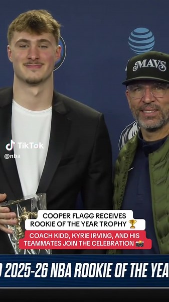 Congratulations Cooper Flagg! 🏆 He receives the Wilt Chamberlain Trophy for being named the 2025–26 @Kia America NBA Rookie of the Year! 🎉 #NBA #Basketball #CooperFlagg #Mavs #KyrieIrving