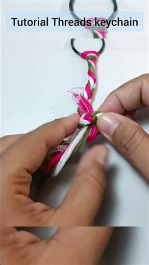 how to make keychain thread #threads #shorts #diy #tutorial #keychain