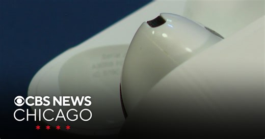 Audiologists share how often people should clean their earbuds