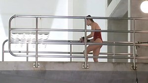 ⏪#ThrowbackThursday⏪ Lois Toulson closes out her programme with a stunning back 2 1/2 somersaults, 1 1/2 twists in a pike position (5253B) to take the 10m Platform title at the 2018 British Diving Championships 👑 | Aquatics GB