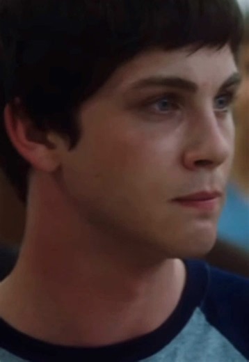Perks of Being a Wallflower montage — Charlie tribute edit