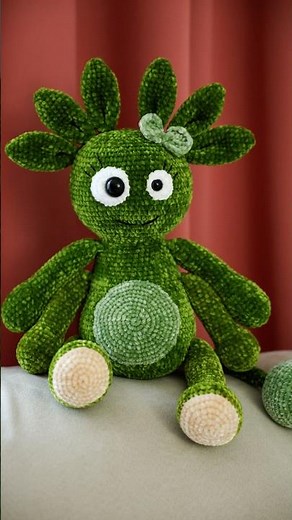 Crochet alien pattern