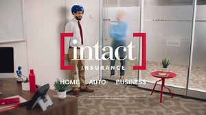 If you’re pretending to be Mitch Marner, try not to get caught. In his office. With his helmet on. Ahem. That means you, Gary. | Intact Insurance – Intact Assurance
