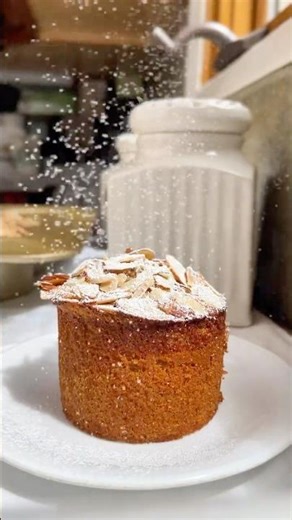 The Easiest Almond Honey Cake You’ll Ever Bake 😳....... #bakingmadeeasy #baking #thebakefeed #yum