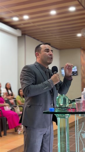 La Humildad y la Dependencia de Dios en la Iglesia