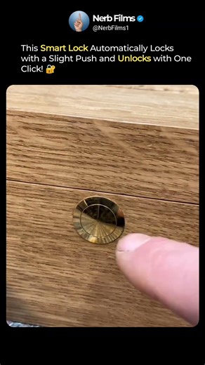 Bespoke Oak Box Lock & Unlock Mechanism 🔐