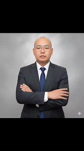 📌 2x2 or 1x1 Picture? I got you covered 👌 Step by Step ⬇️⬇️ 1. Open Google Gemini 2. Upload your reference photo and the photo of the suit or outfit you want to wear. 3. Enter this prompt (may vary) : 👇 Make this a realistic 1x1 ID photo in a professional headshot, wearing a formal attire suitable for applying job and a neutral facial expression. Use the original facial features including his eyes, nose, ear, head, hair and mouth. No alterations . Studio lighting, white background, clear and 