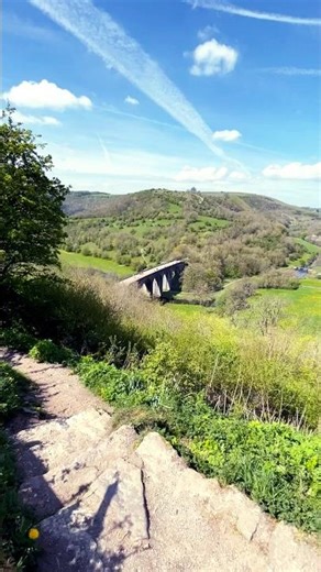 Epic Countryside Views in 15 Seconds | Monsal Head