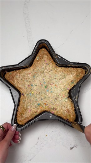 The ultimate star birthday cookie dessert recipe