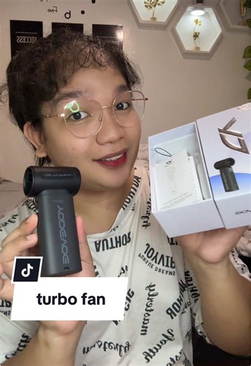 Turbo fan portable mini fan na may magagandang kulay