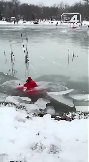 Reporter's Worst Nightmare Happens on Live TV #ice #news #fail