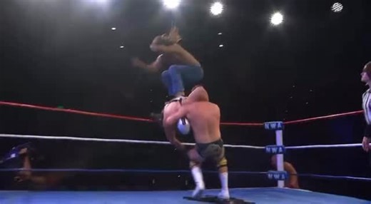 𝙒𝙃𝙀𝙍𝙀 𝘿𝙄𝘿 𝙃𝙀 𝙀𝙑𝙀𝙉 𝘾𝙊𝙈𝙀 𝙁𝙍𝙊𝙈?! As Tyler Franks & Hunter faced the Nightmare Syn in a punishing No DQ, Empty Arena match this week on 𝙉𝙒𝘼 𝙋𝙊𝙒𝙀𝙍𝙍𝙍 𝙤𝙣 𝙍𝙤𝙠𝙪, Col. Joe Cazana called in the troops! With The Country Gentlemen at his side at commentary, the self-appointed NWA President directed son KC Cazana to distract the Kross Fire Wrestling stars. 𝙒𝘼𝙏𝘾𝙃 𝙉𝙊𝙒 𝙊𝙉 𝘿𝙀𝙈𝘼𝙉𝘿: https://therokuchannel.roku.com/details/c989325ea3934a46206c5290ca3642e5/nwa-pow