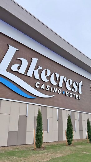 We are NOW OPEN at Lakecrest Casino and Hotel in Ardmore, OK! Our operations include Winning Picks, a cozy coffee and pastry shop situated in the hotel lobby next to the gaming floor. We also manage Lakeside Grill, a 150-seat fast-casual restaurant offering a diverse menu, along with an 80-seat bar featuring multiple TVs and an open view of the casino. Additionally, we operate an 89-room hotel and adjacent RV park, complete with a stunning pool and poolside bar. We are honored that the Chickasaw