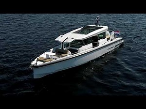 Axopar 37 XC Cross cabin