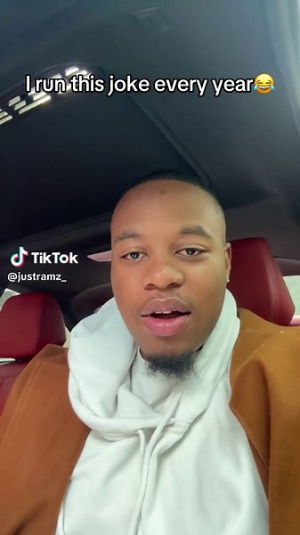 Ramaano Mphigalale (@justramz_) - Funniest Easter Joke About the Easter Bunny