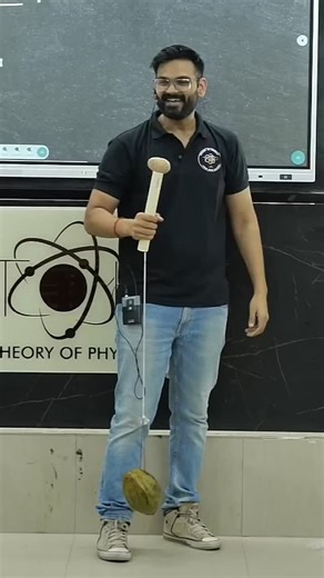VMK TECHNICAl POWER on Instagram: "Kya aap kar sakte hain new Science exprement in Instagram shorts instagram shortfee #anubhavsir #theoryofphysics #centrifugalforce #Science #instagram #viral #trending #public #experiment #reels"