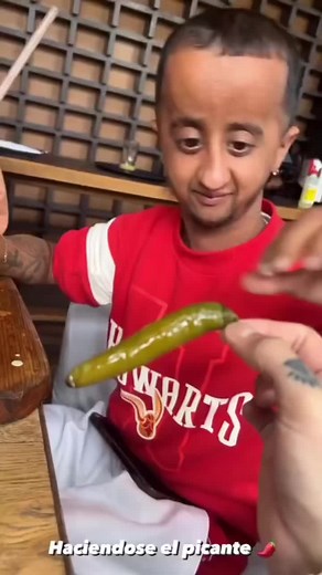 Baby alien 👾👽 (@babyalientv)’s videos with sonido original - Baby alien 👾👽