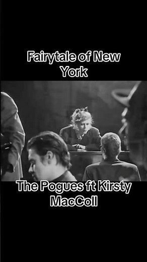 The Pogues ft Kirsty MacColl - Fairytale of New York #christmas #christmassongs