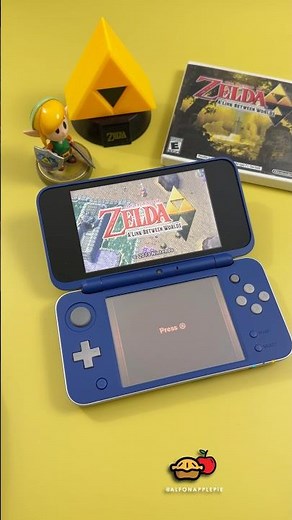 Enjoying some top-down exploration in The Legend of Zelda: A Link Between Worlds 😁🕹️🎮