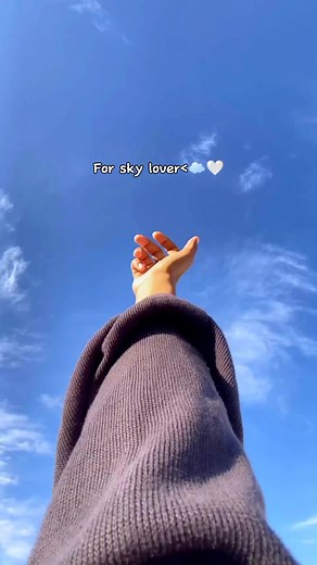 For sky lover.☁️🤍 | 𝙻𝚊𝚟𝚎𝚗𝚍𝚎𝚛