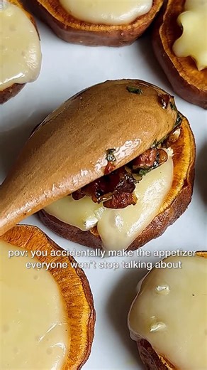 Caitlin Latessa-Greene on Instagram: "SWEET POTATO BRIE BITES WITH HONEY-ROSEMARY-PECAN-DATE CRUNCH! Accidentally made the best appetizer ever. Now everyone wants the recipe. • Save this one for later. • *Serves: 4* Sweet potatoes: * 2 medium sweet potatoes, sliced into 1/2 inch rounds * 1 tbsp La Tourangelle Olive Oil * ½ tsp salt * 8 oz brie cheese, crust cut off and sliced into 1 inch long pieces (1/3-1/2 inch thick) • Topping: * ½ cup chopped pecans * ½ tbsp La Tourangelle Olive Oil * 2 tbsp