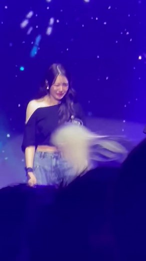 GFRIEND Concert 2025: A Season of Memories