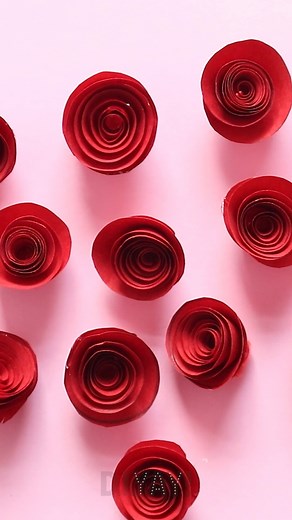 DIY Heart Greeting Card ❤️ #diyvideos #diy #diycrafts #diytutorial #diyprojects #easydiy #artandcraft #papercraft #greetingcards #popupcard #gifting #giftideas #gifts #crafting #craftideas #crafts #reels #handmade #howto | D.I.Yay