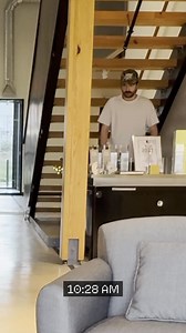 41 reactions · 15 shares | When your coworker brings in Blueberry Muffin Bites ➡️ automatic employee of the month | Huddle House | Facebook