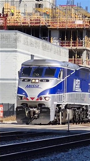 Metra F59PHI DUO in Chicago!