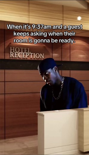 Frustraciones del Check-in: Humor de Hotel