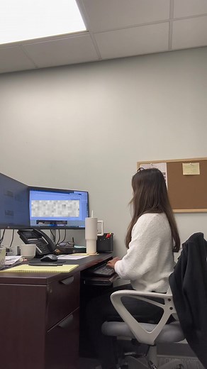 A Day in the Life as a Human Resources Assistant