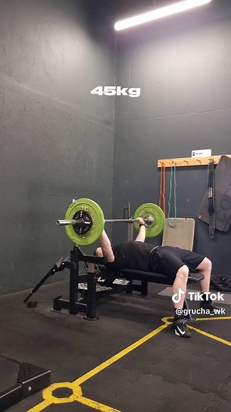 Wyciek filmów @Grucha_wk wiemy ile wyciska 😅 POZDRO 🫡 #gruchanaławe #wkdzik