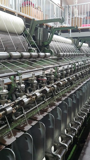 The Whitin Spinning Machine was manufactured in the US in the early 1950s. Sound on to hear Nick talk about how this amazing old machine plays such an important role in the processing of our Yarn here @nundlewoollenmill #nundlewoollenmill #spinning #historicmachines #yarn | Nundle Woollen Mill