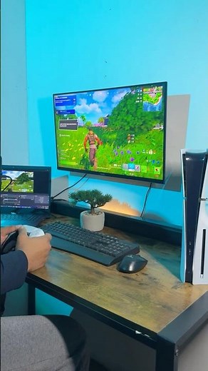 ¿Una LAPTOP VIEJA puede con este SETUP GAMER? #shorts #setupgamer #ps5 #gamingsetup #setupgaming