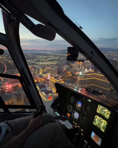 Turn ordinary into unforgettable. Welcome to Fabulous Las Vegas. | Visit Las Vegas