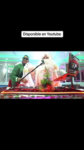 Mix navideño Disponible en Youtube