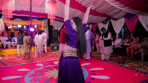 13K views · 352 reactions | Zara_Sa_Jhoom_Loon_Main_|_Mehak_Malik_|_Bollywood_Dance_2021 | Shaheen Studio Dance | Facebook