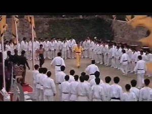 Bruce Lee Ejder Kalesi Filminden Dövüş Sahneleri 2