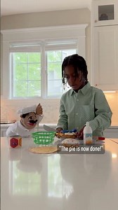 Melissa & Doug | Chef Puppet – Al Dente | Make & Bake Pies Play Set